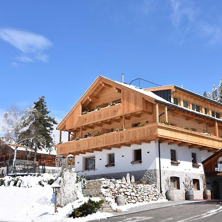 Hotel Rosengarten Dobbiaco Luaran gambar