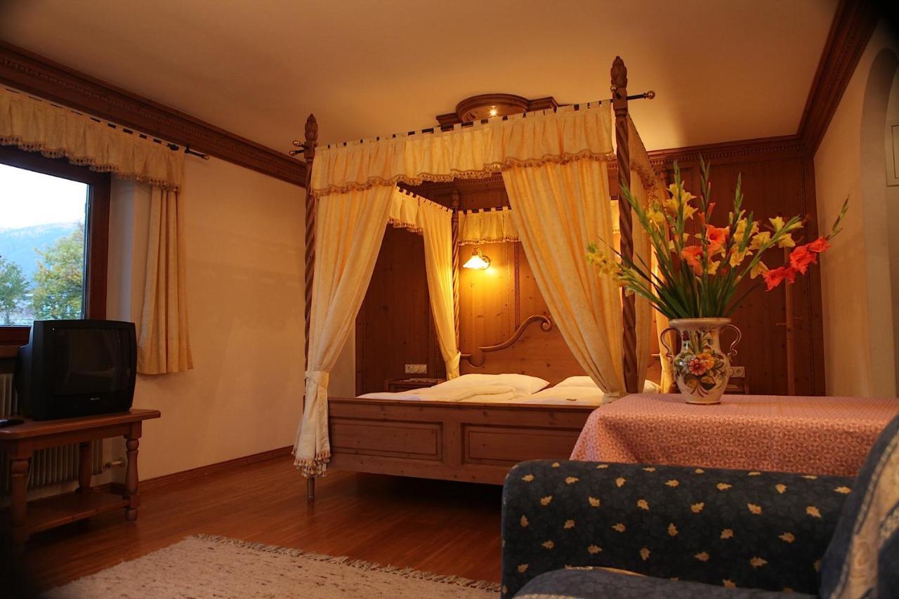 Hotel Rosengarten Dobbiaco Luaran gambar