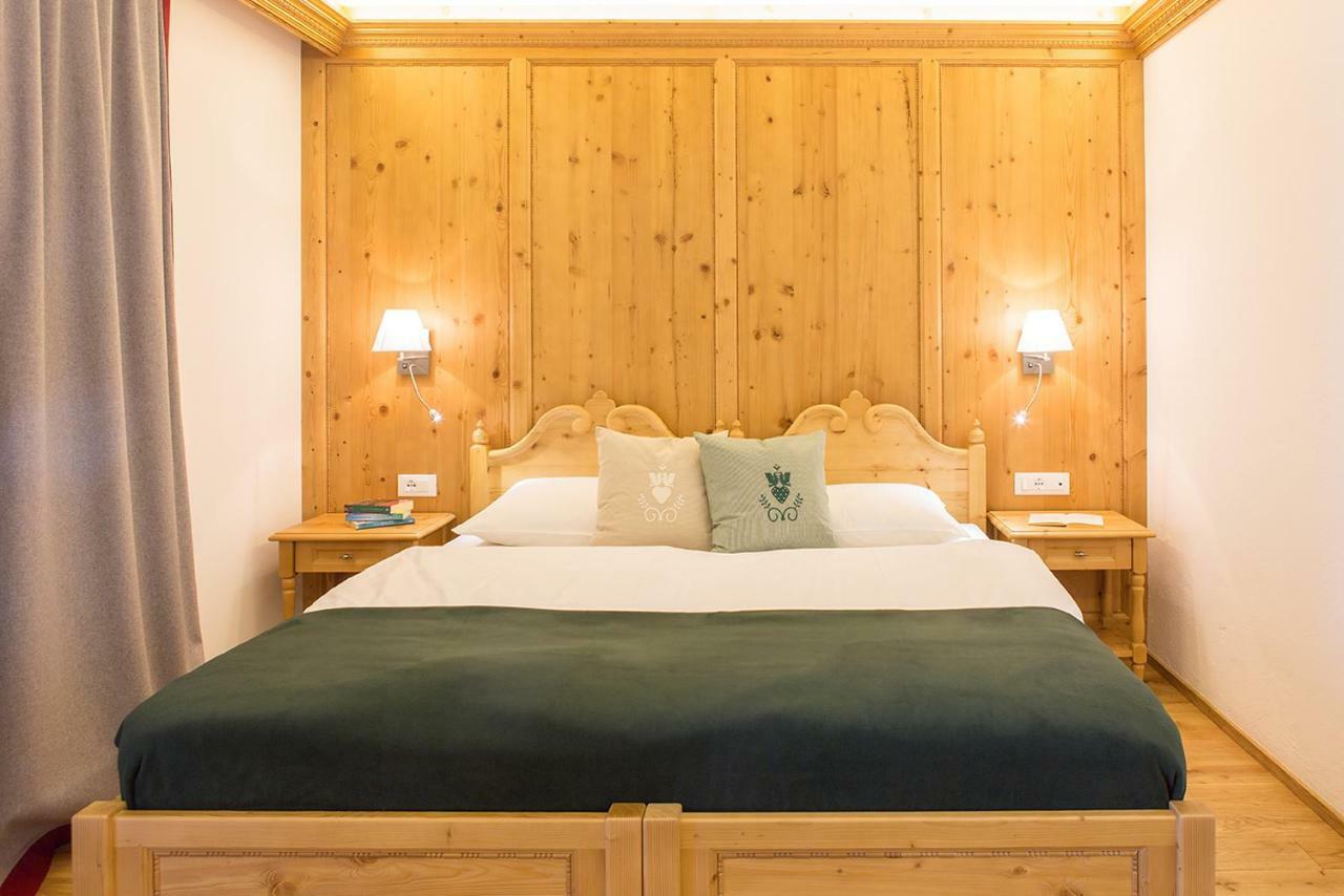 Hotel Rosengarten Dobbiaco Luaran gambar